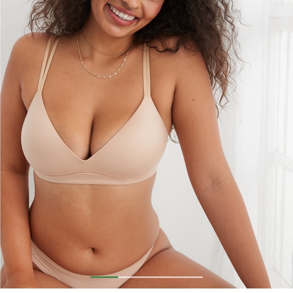 AERIE SUNNIE WIRELESS PUSH UP BRA - Picture 2 of 3